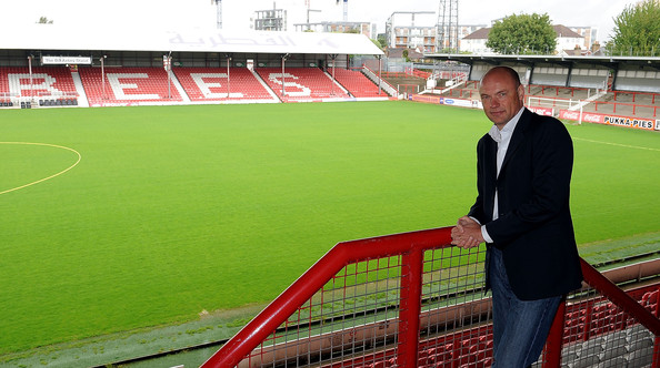 uweroslerbrentfordfcunveilnewteammanager3he_jm9lzxgl