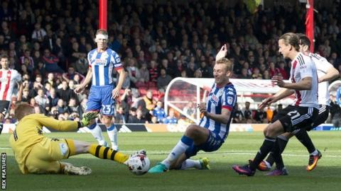 91485444_brentford_rex